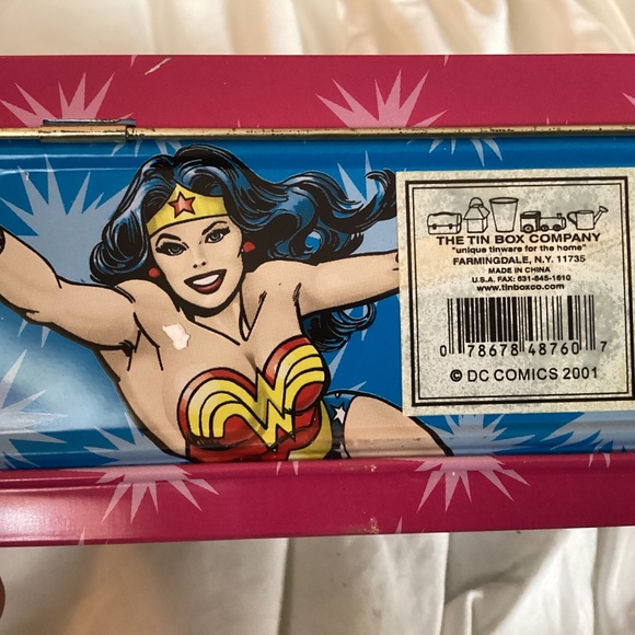 Wonder Woman lunch box - Picture 2 of 3